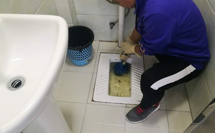 叶集疏通蹲坑