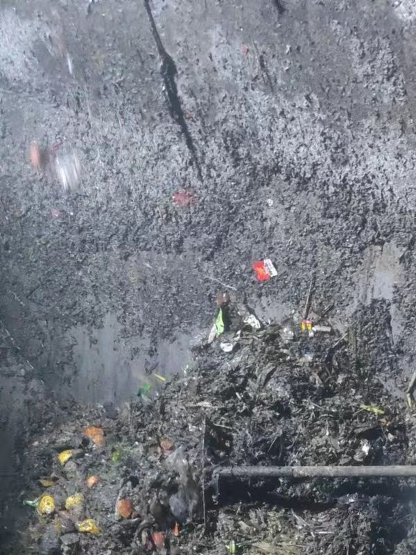 叶集污水池清理